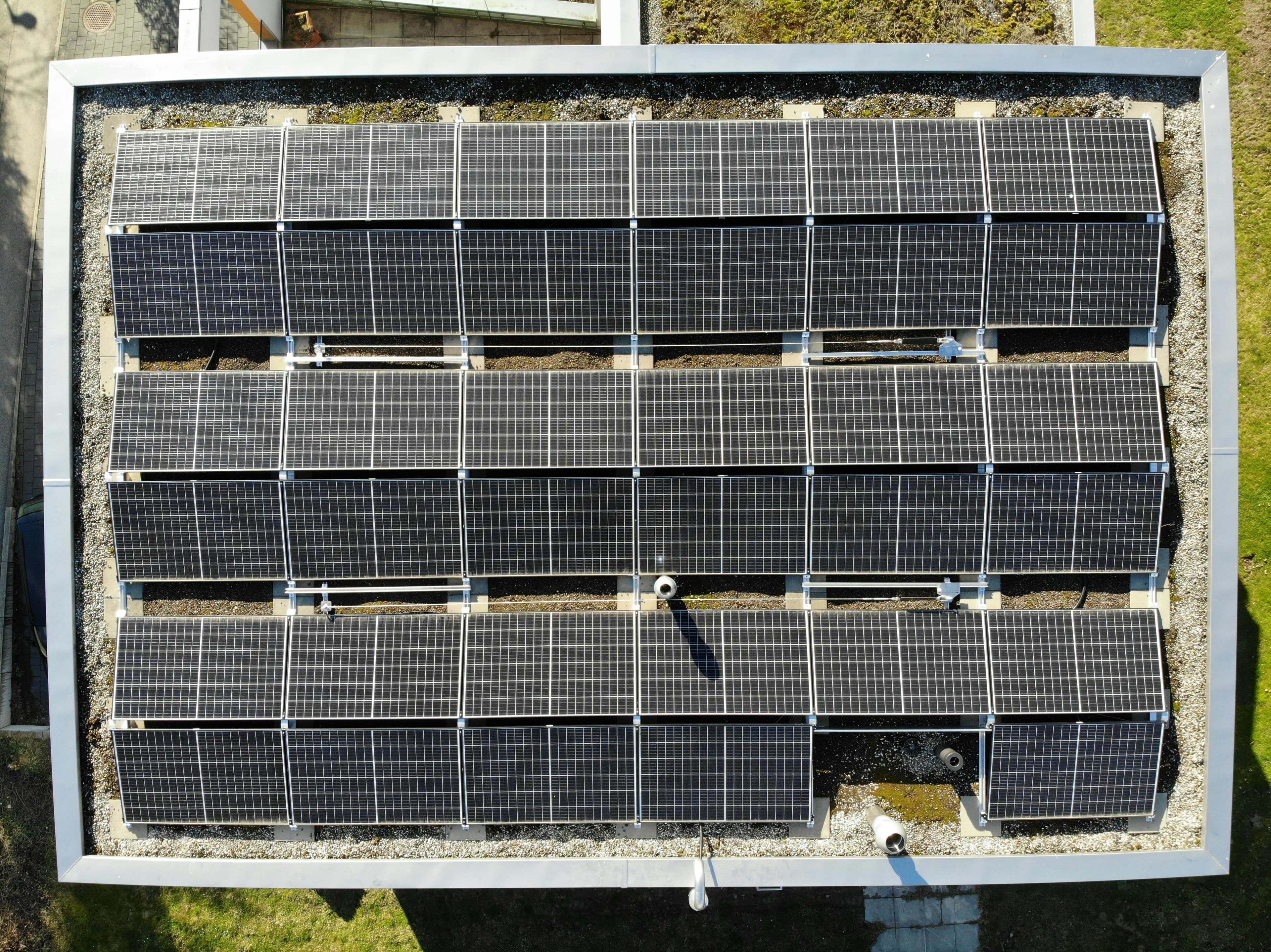 Solar project execution by SME Partner